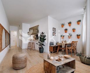 Living room of Apartment to rent in  Barcelona Capital  with Air Conditioner, Heating and Furnished