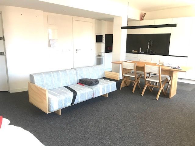 Sala d'estar de Pis de lloguer en  Pamplona / Iruña amb Calefacció, Moblat i Forn