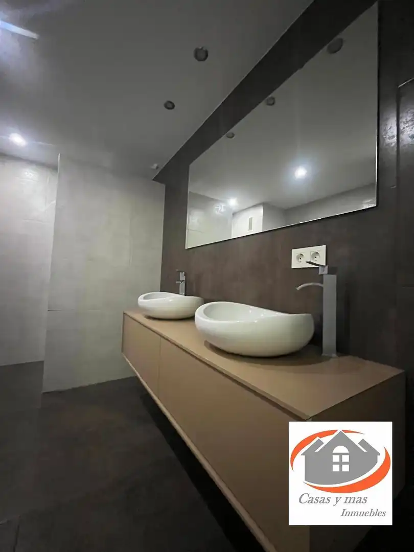 Baño de Piso en venta en Vila-real con Aire acondicionado y Terraza