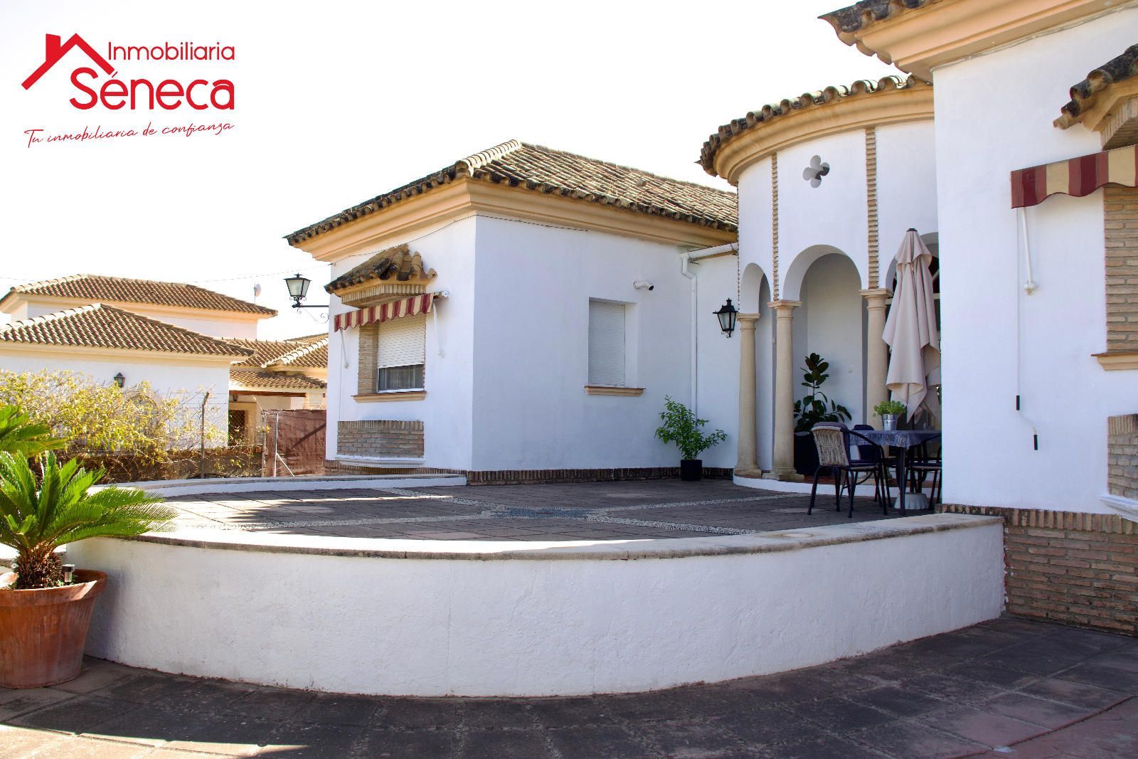 Vista exterior de Casa o chalet en venta en  Córdoba Capital con Aire acondicionado, Calefacción y Terraza