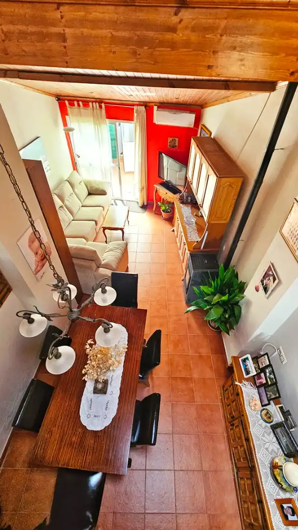 Sala de estar de Casa o chalet en venta en Santa Ana la Real con Aire acondicionado, Calefacción y Jardín privado
