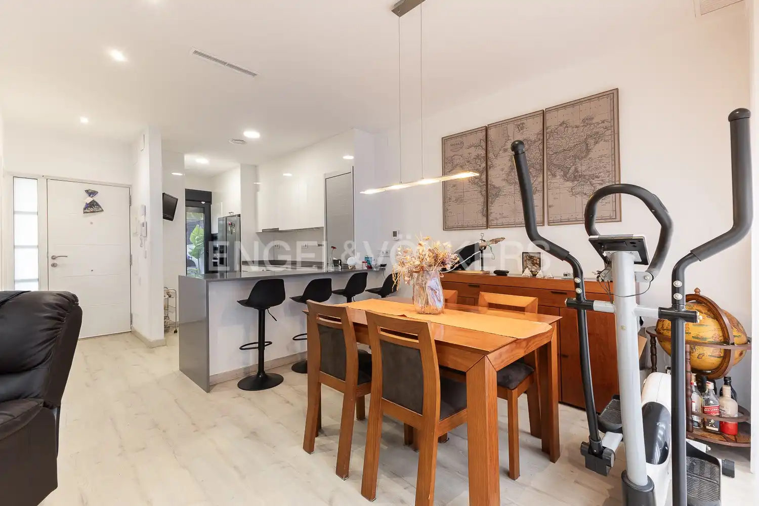 Comedor de Casa o chalet en venta en Valencia con Aire acondicionado, Calefacción y Jardín privado
