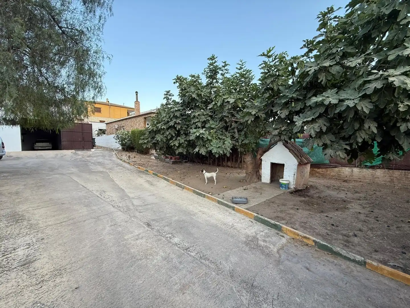 Vista exterior de Finca rústica en venda en Alameda amb Aire condicionat, Jardí privat i Terrassa