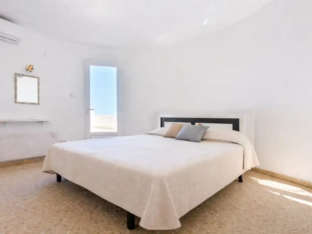 Habitación de Casa o chalet en venta en Dénia con Terraza y Piscina