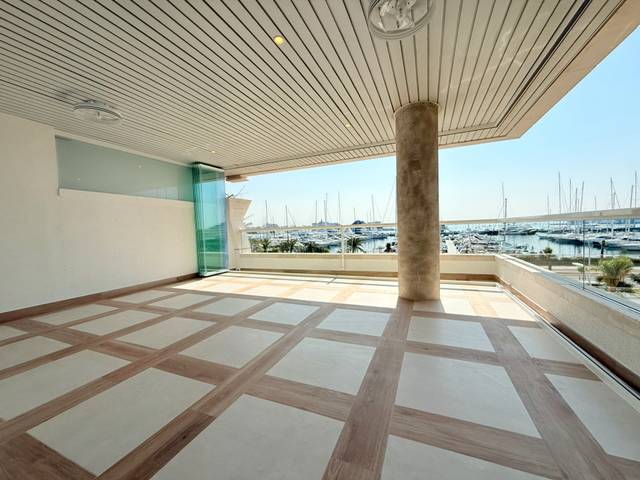 Piso en Alquiler en Avinguda de Gabriel Roca en El Terreno