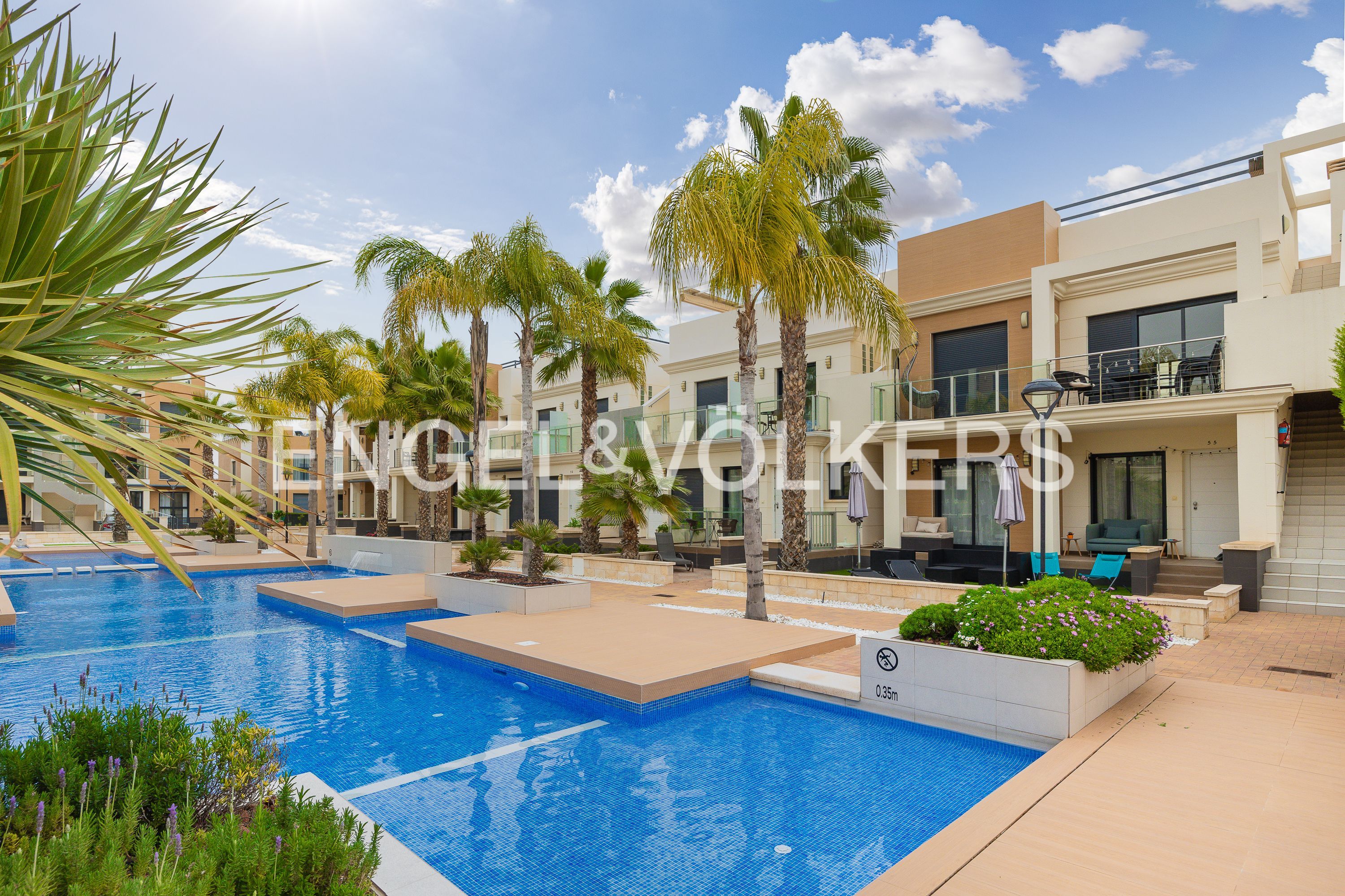 Exterior view of House or chalet for sale in Orihuela  with Air Conditioner, Heating and Terrace