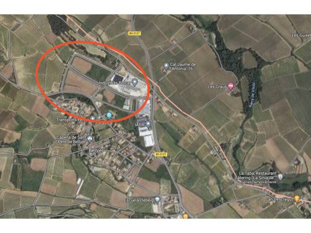 Terreno industrial en Venta en Carrer Diputació en Vilobí del Penedès