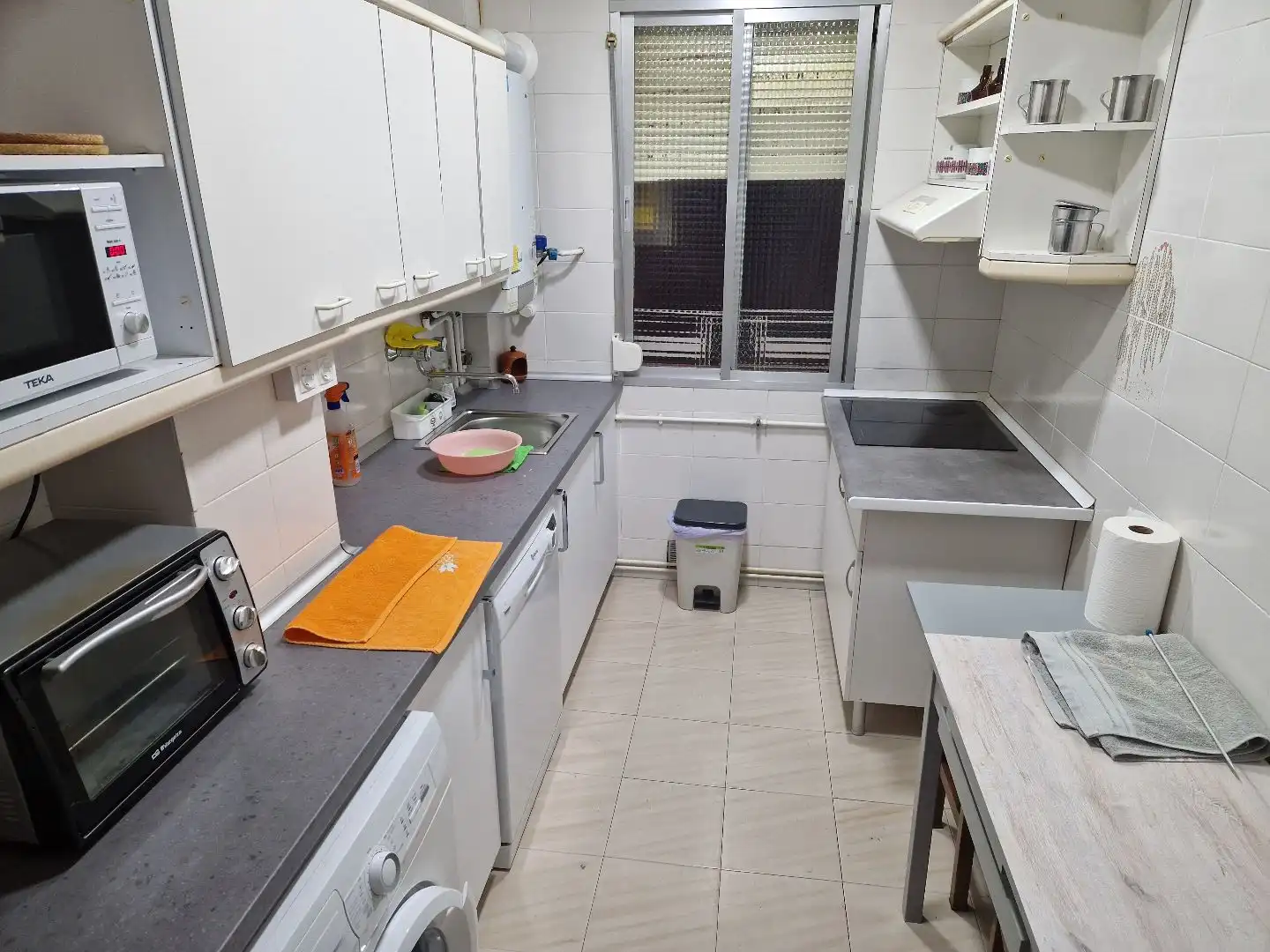 Küche von Wohnung zur Miete in  Logroño mit Heizung, Parkett und Abstellraum