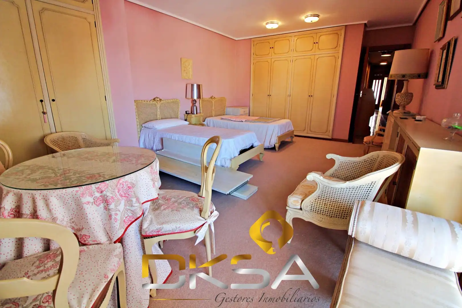 Schlafzimmer von Wohnung zum Verkauf in Vila-real mit Heizung, Terrasse und Möbliert
