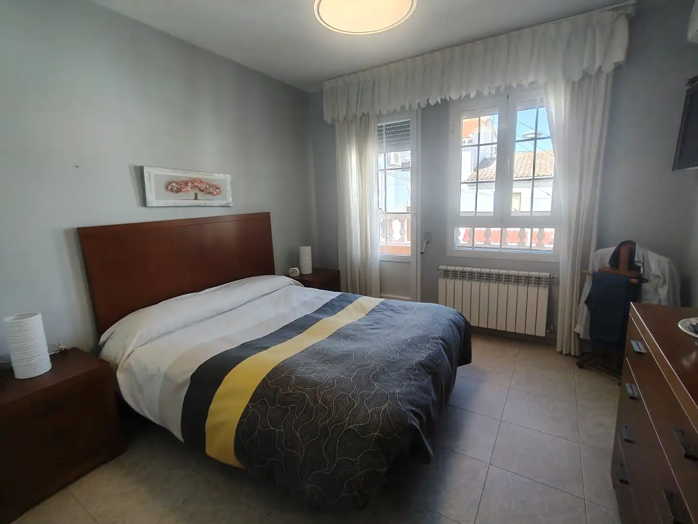 Dormitori de Casa o xalet en venda en Baza amb Aire condicionat, Calefacció i Moblat