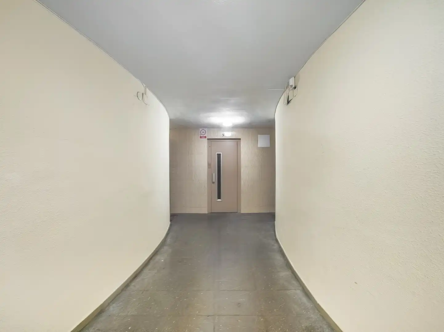 Wohnung zum Verkauf in Madrid mit Heizung, Terrasse und Balkon