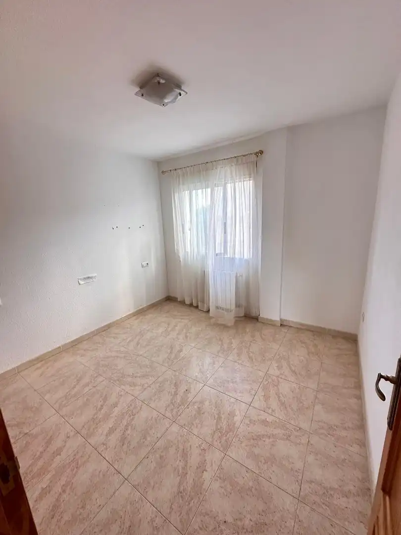 Dormitori de Casa adosada en venda en La Nucia amb Jardí privat, Terrassa i Traster