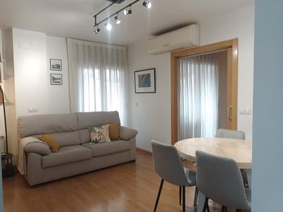 Sala d'estar de Apartament de lloguer en  Lleida Capital amb Aire condicionat, Calefacció i Parquet