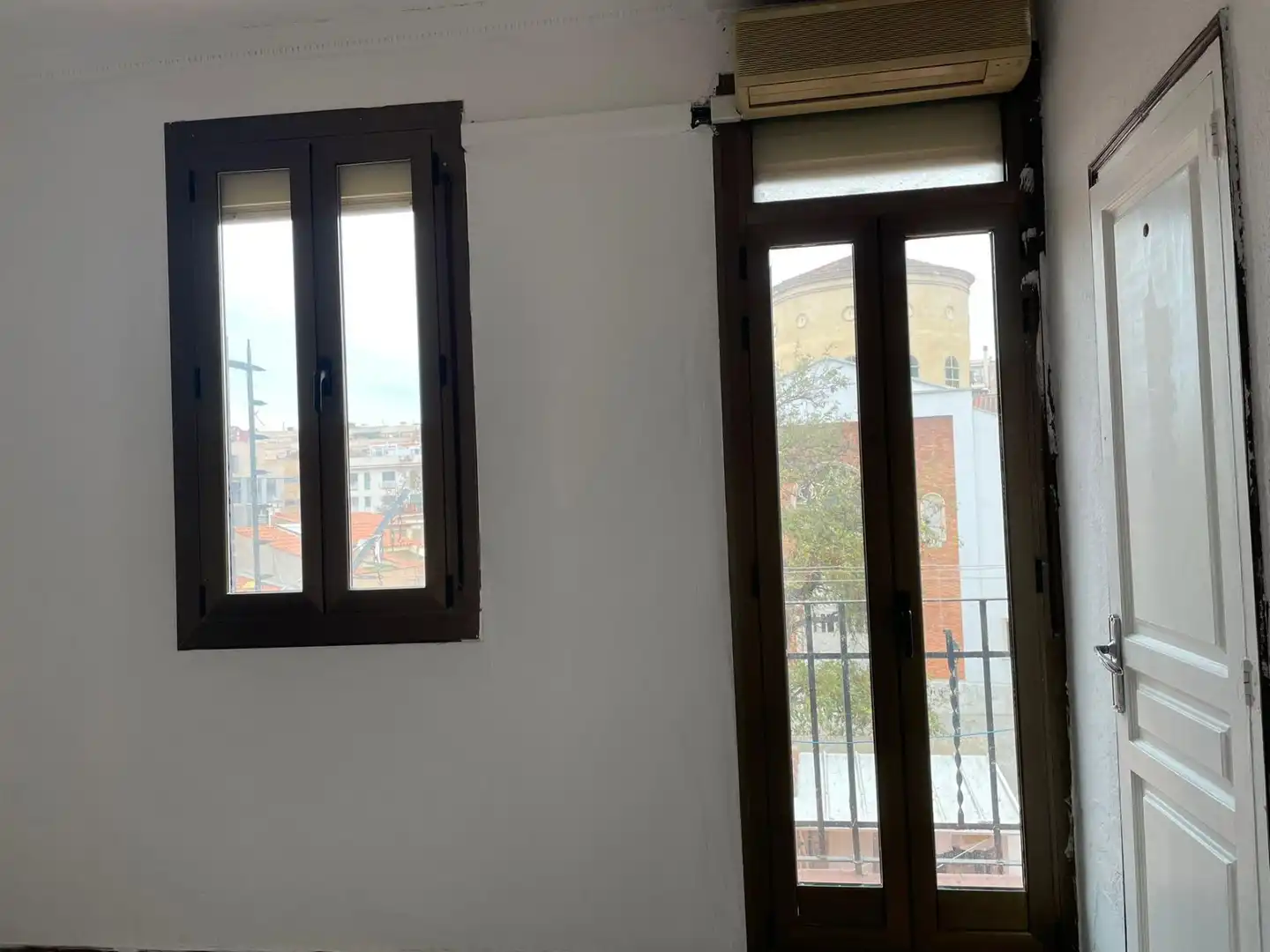 Flat for sale in Sant Adriá Nord, imagen 2