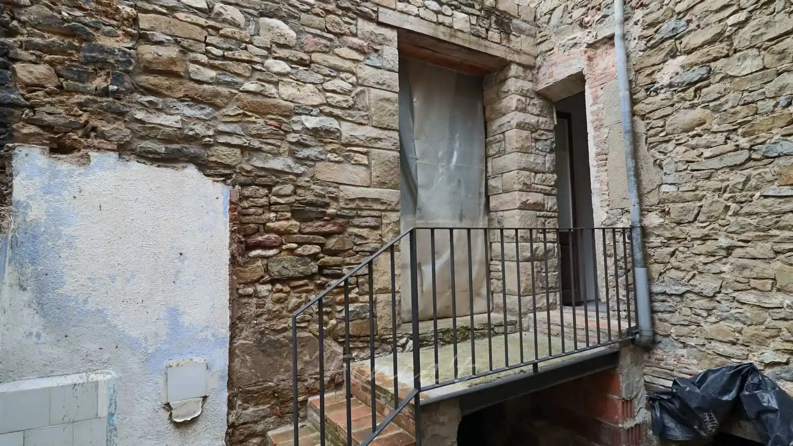 Casa adosada en venda en Monistrol de Calders amb Calefacció, Terrassa i Traster