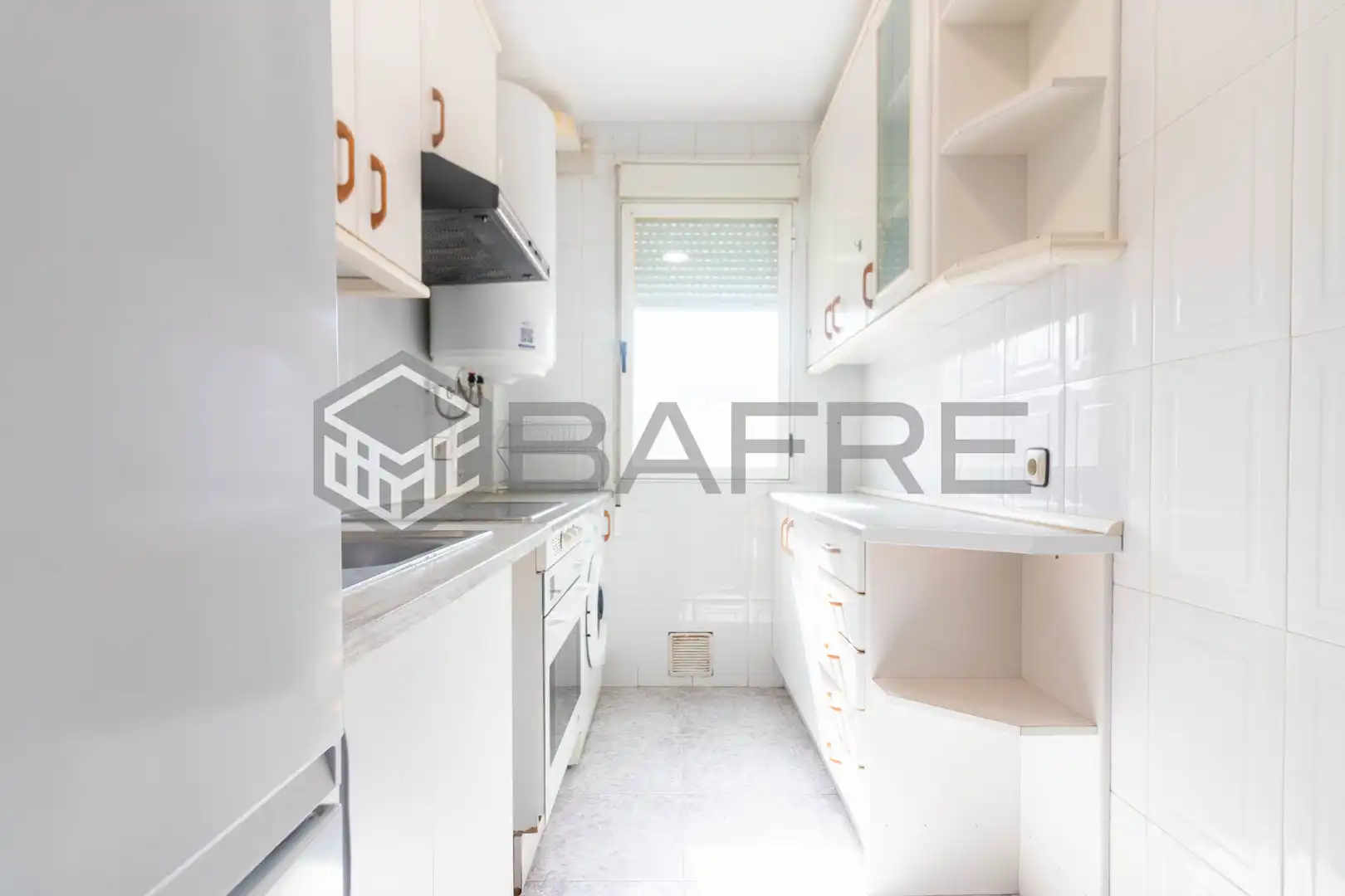 Küche von Wohnung zum Verkauf in Madrid mit Klimaanlage und Abstellraum