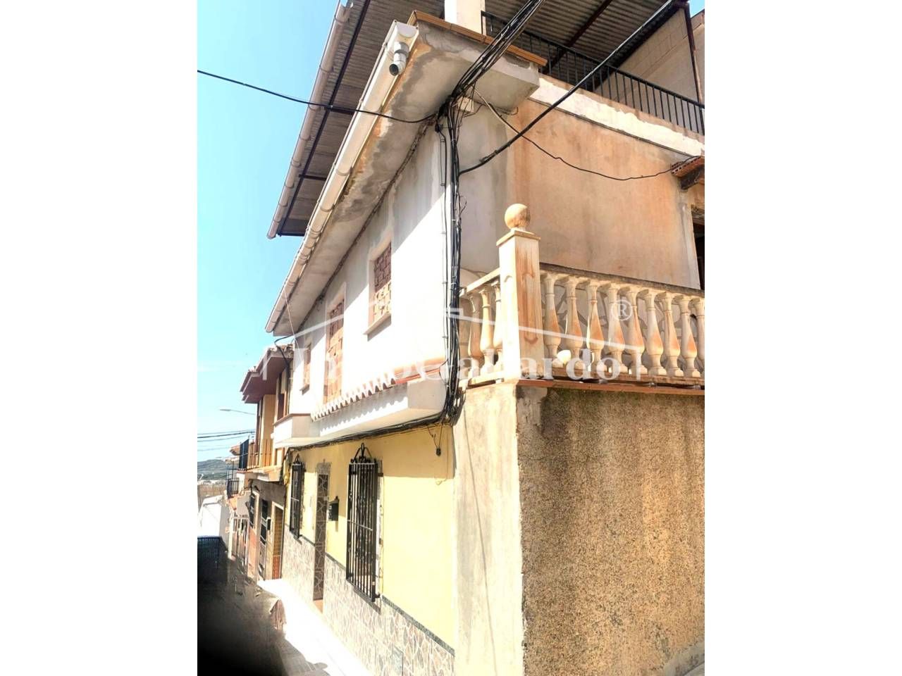 Vista exterior de Casa adosada en venda en Vélez-Málaga amb Terrassa