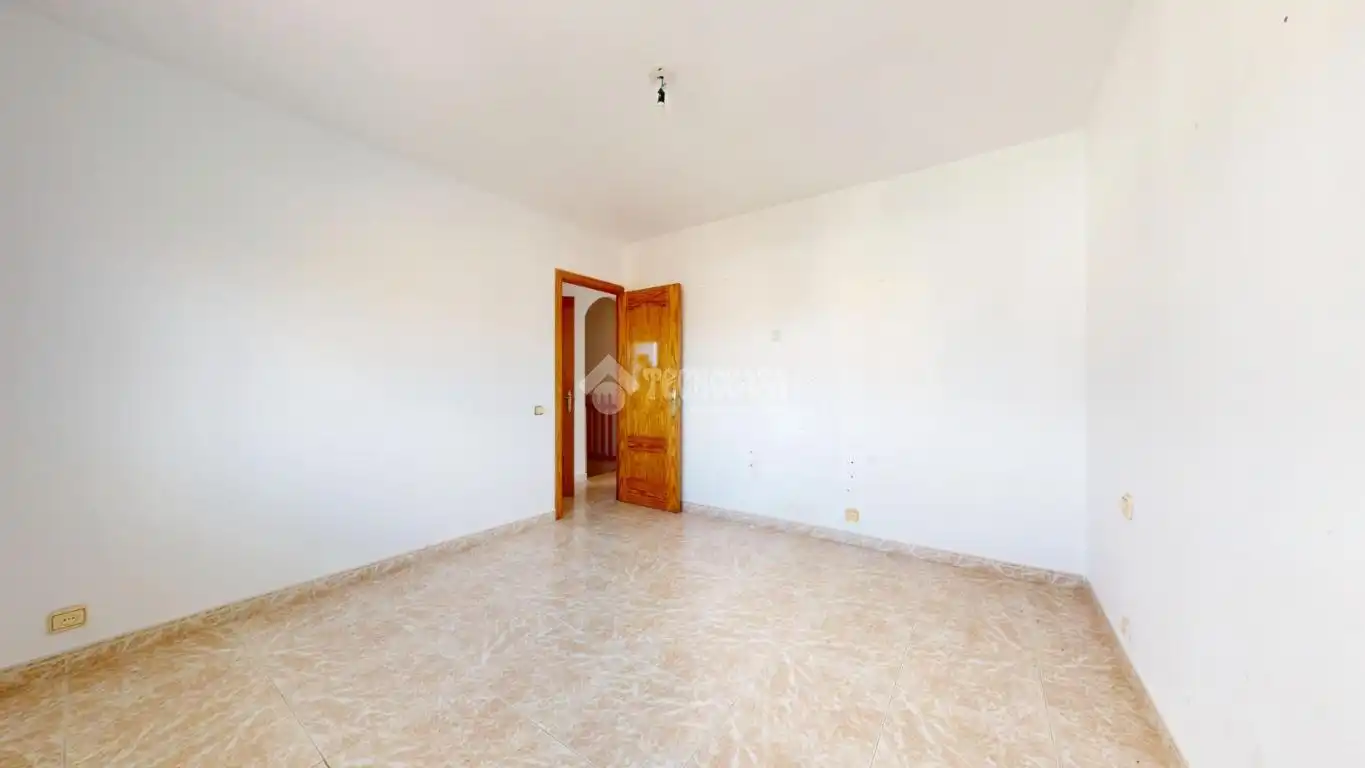 Bedroom of Detached homes for sale in Fuente El Saz de Jarama  with Private garden, Terrace and Balcony