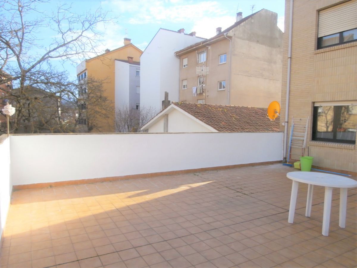 Terrassa de Pis en venda en Grado amb Calefacció, Jardí privat i Parquet