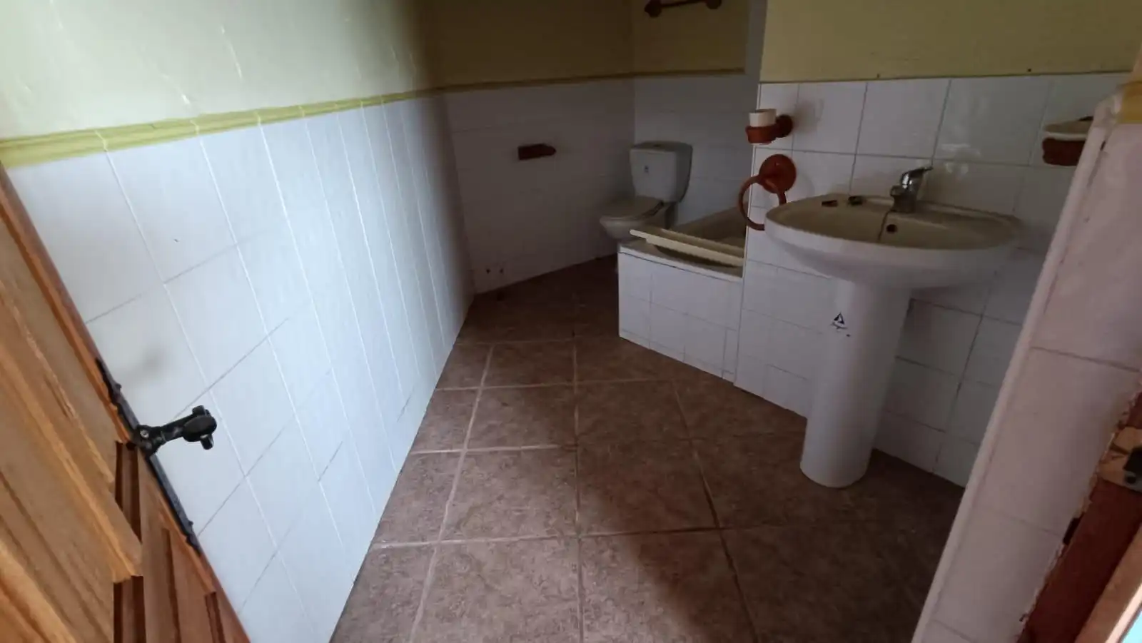 Bany de Edifici en venda en Pereruela