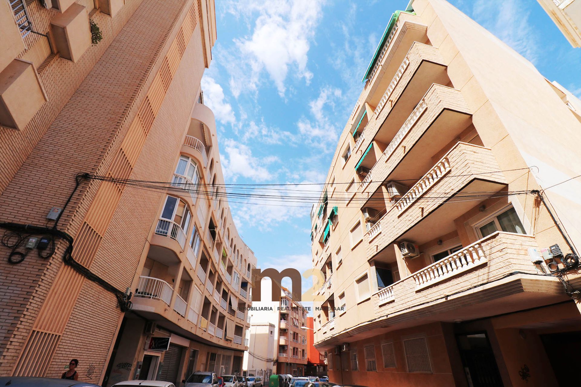 Vista exterior de Apartament en venda en Torrevieja amb Calefacció, Terrassa i Moblat
