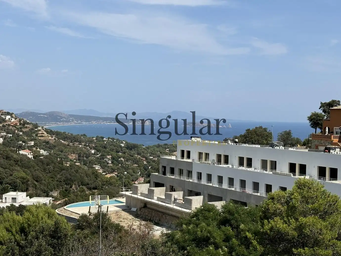 House with terrace for sale in Carrer Carrer de la Xarmada, imagen 7
