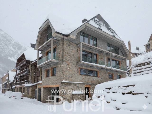 Casa-chalet en Venta en Bagergue