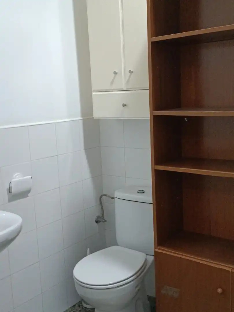 Badezimmer von Geschaftsraum zur Miete in Segorbe