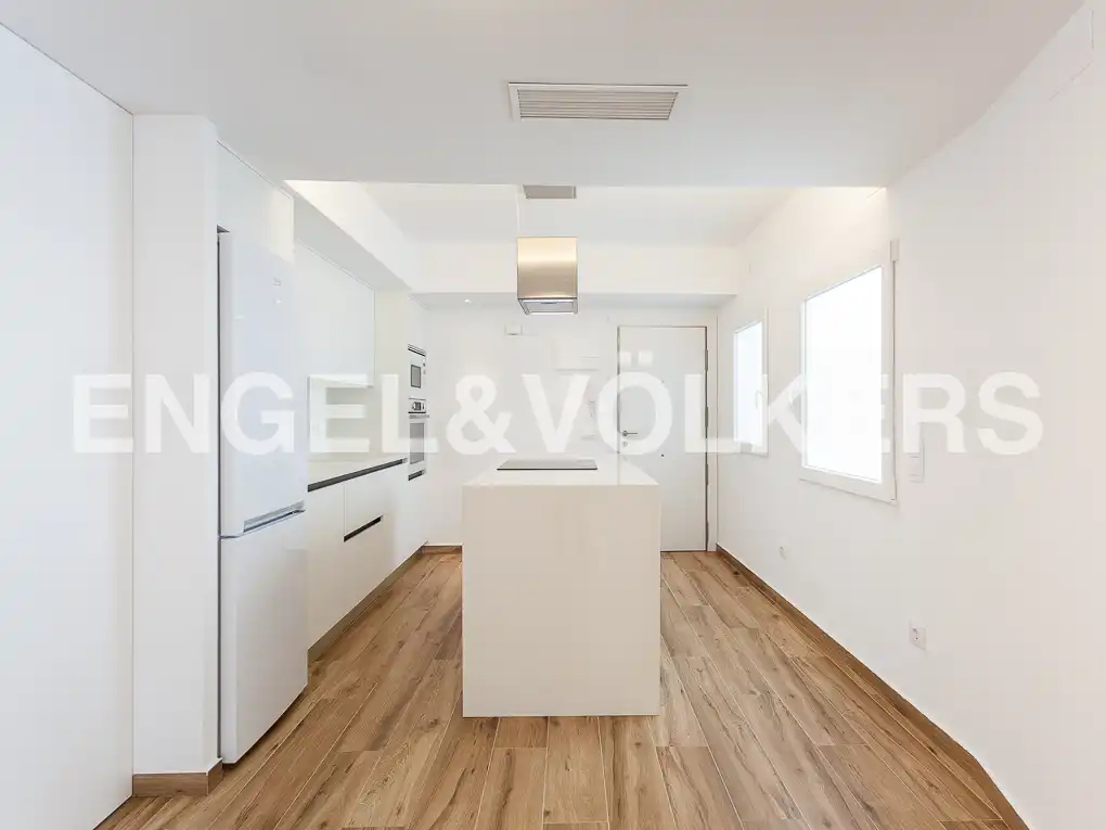 Cocina de Piso de alquiler en Valencia con Aire acondicionado y Calefacción