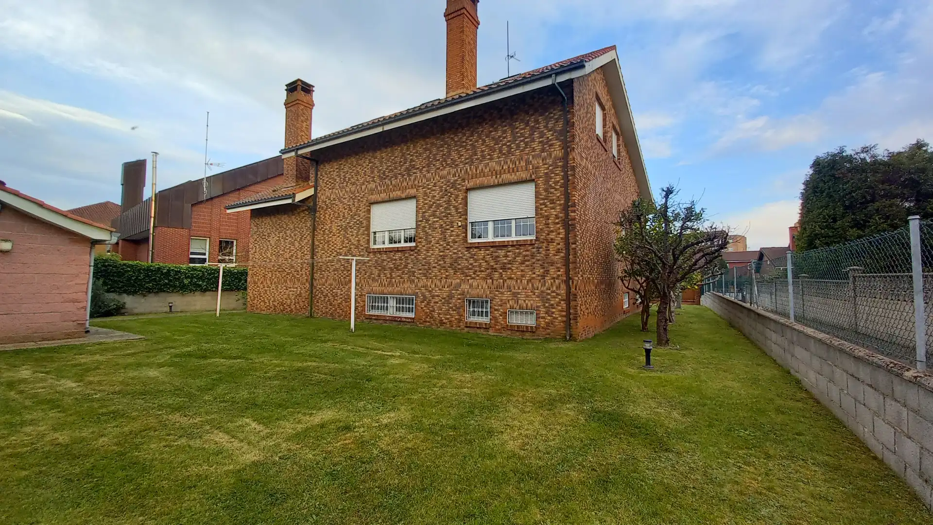 Exterior view of Houses for sale in Castrillón  with Heating, Private garden and Parquet flooring