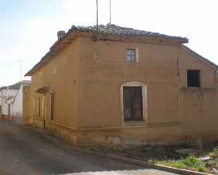 Vista exterior de Casa adosada en venda en Villafrades de Campos