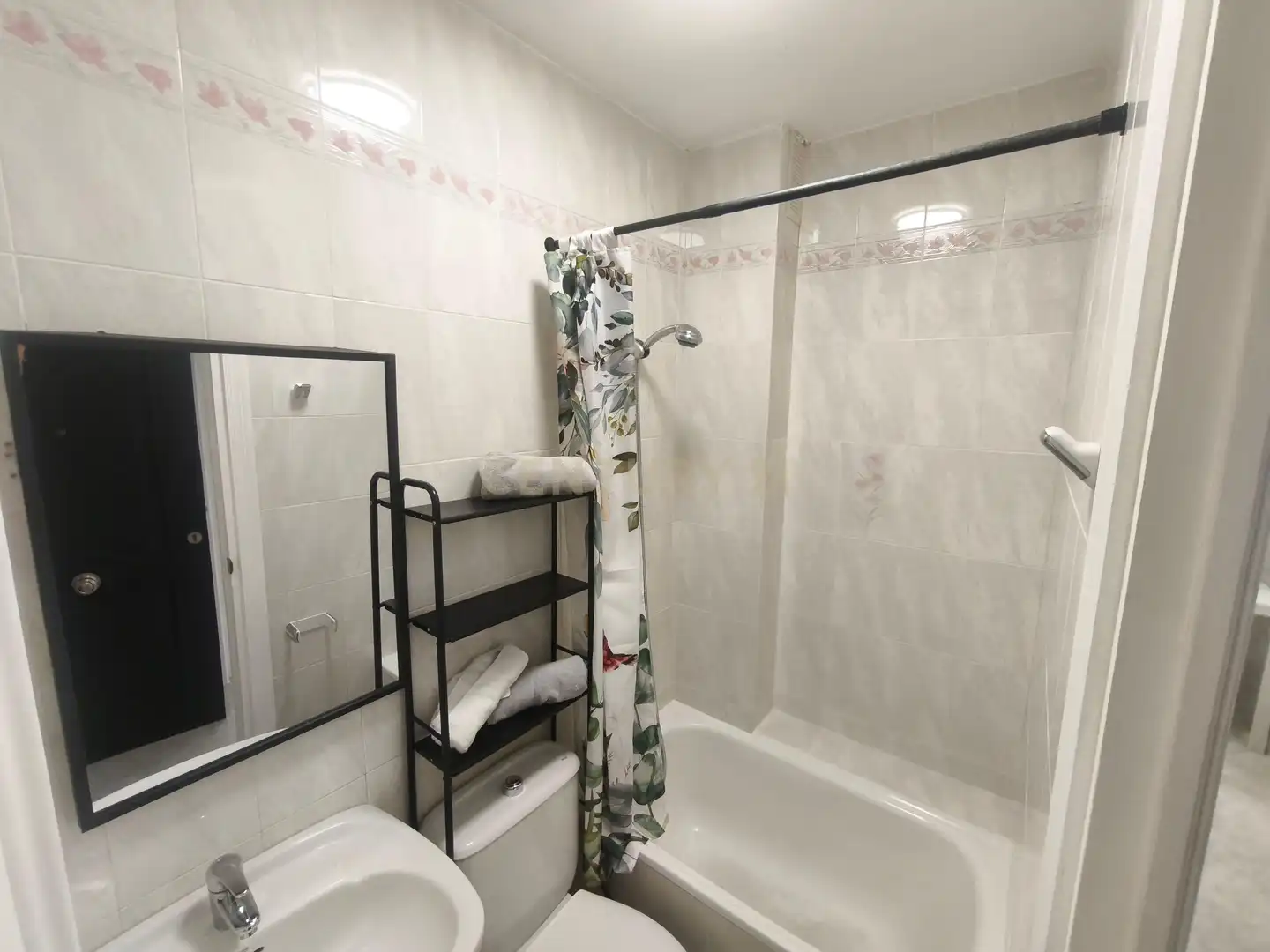 Bathroom of Ground floor for sale in Fuengirola