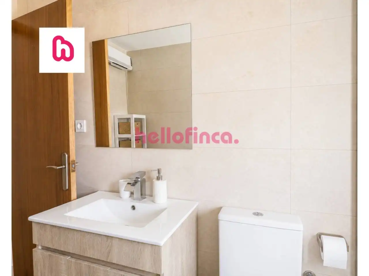 Chalet con jardín en venta en Calle Penedès, imagen 11