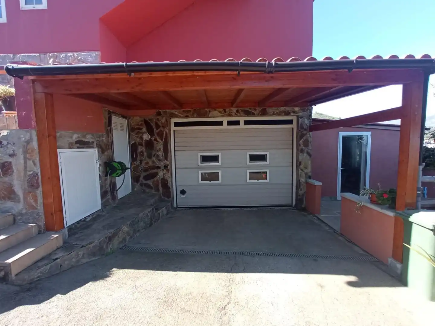 Aparcament de Casa o xalet en venda en Santa Brígida amb Jardí privat, Terrassa i Traster