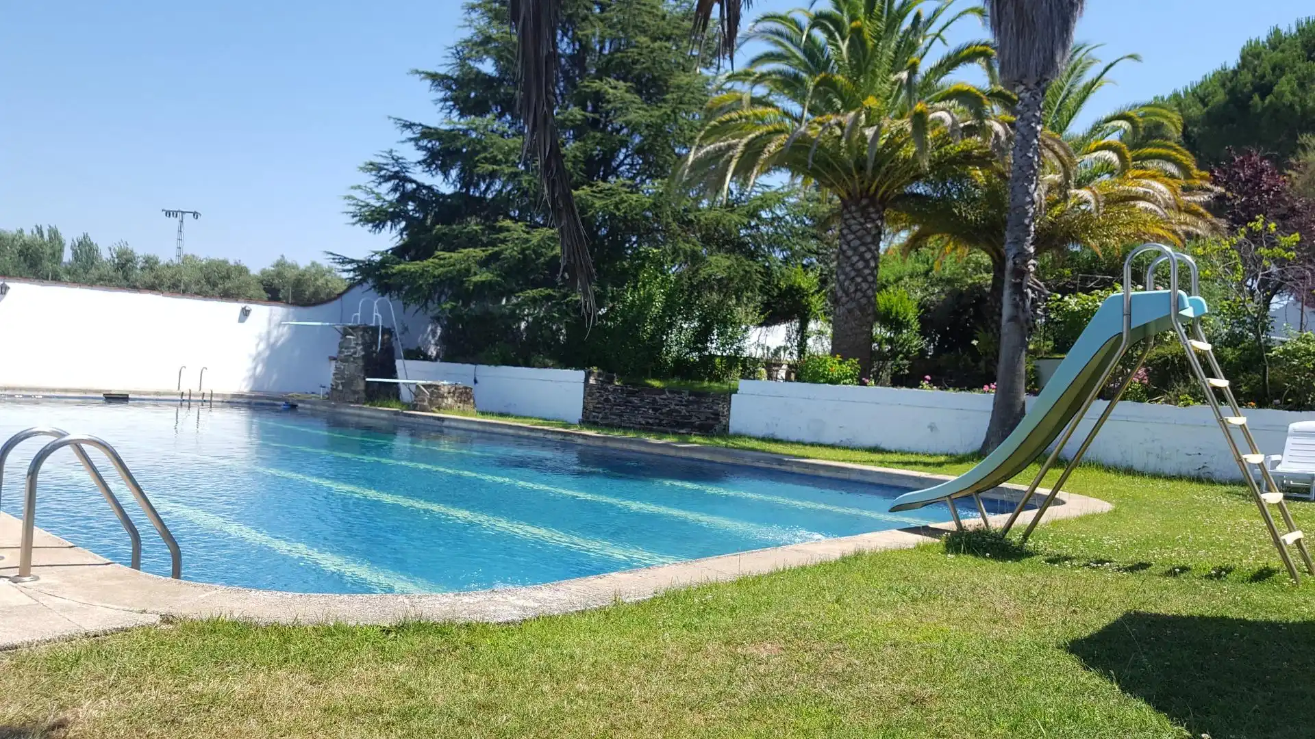 Piscina de Finca rústica en venda en Plasencia amb Aire condicionat, Calefacció i Jardí privat