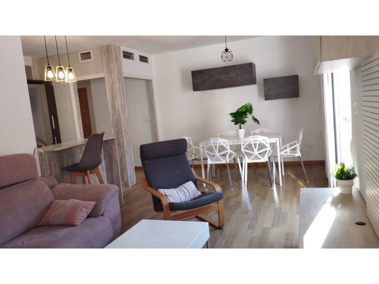 Habitación de Piso en venta en  Murcia Capital con Aire acondicionado, Calefacción y Terraza