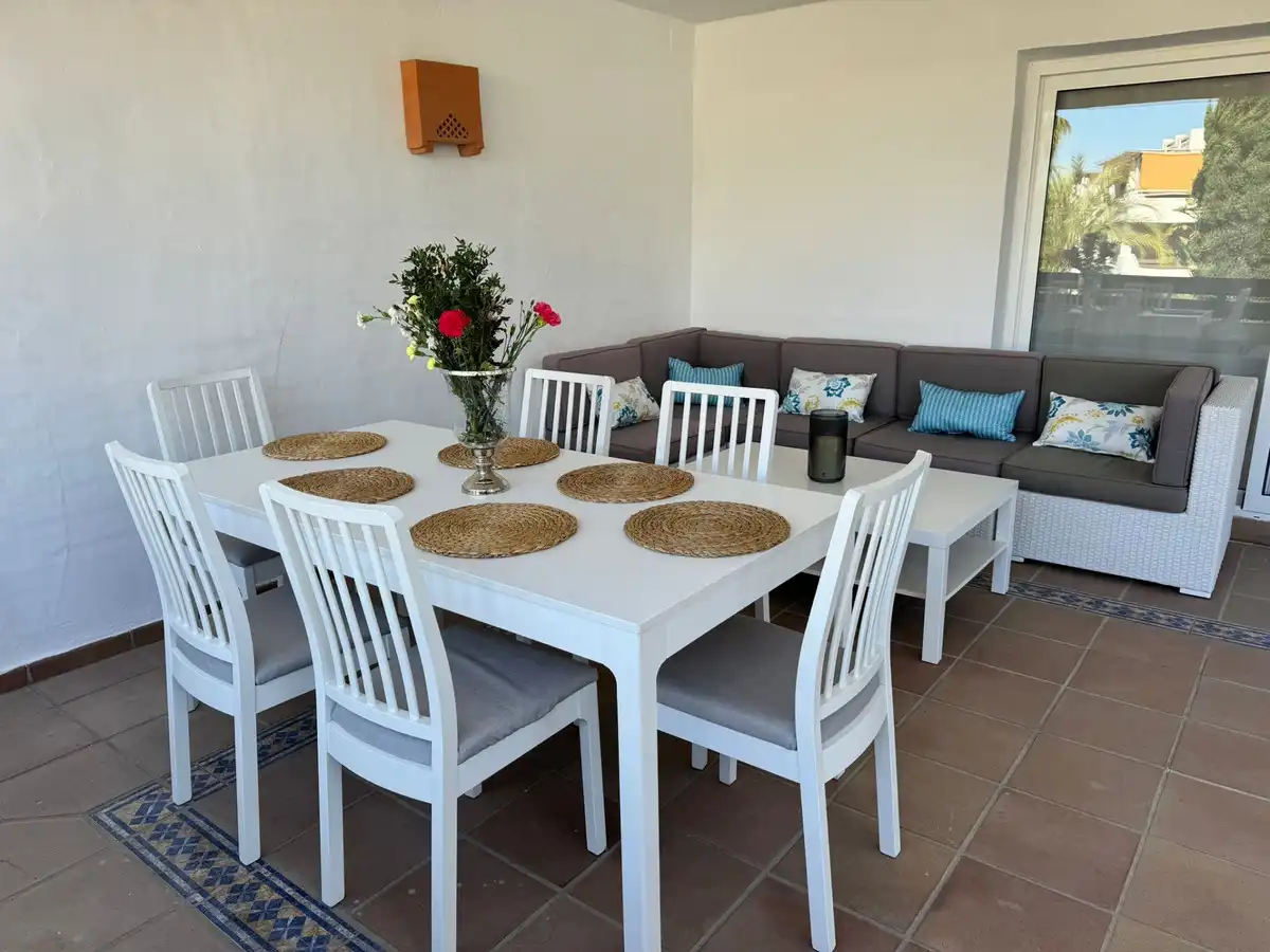 Apartamento con piscina en alquiler en Selwo, imagen 29