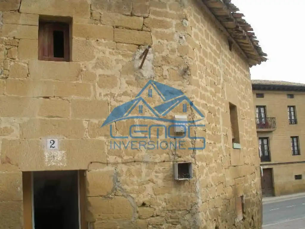 Vista exterior de Casa o chalet en venta en Tirgo