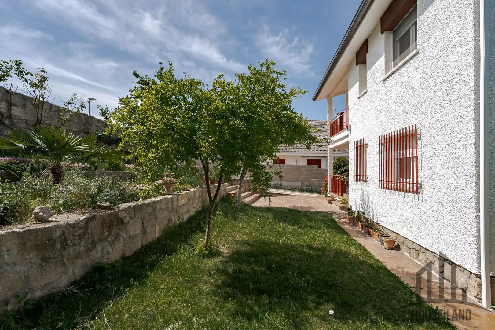 Außenansicht von Haus oder Chalet zum Verkauf in El Casar mit Heizung