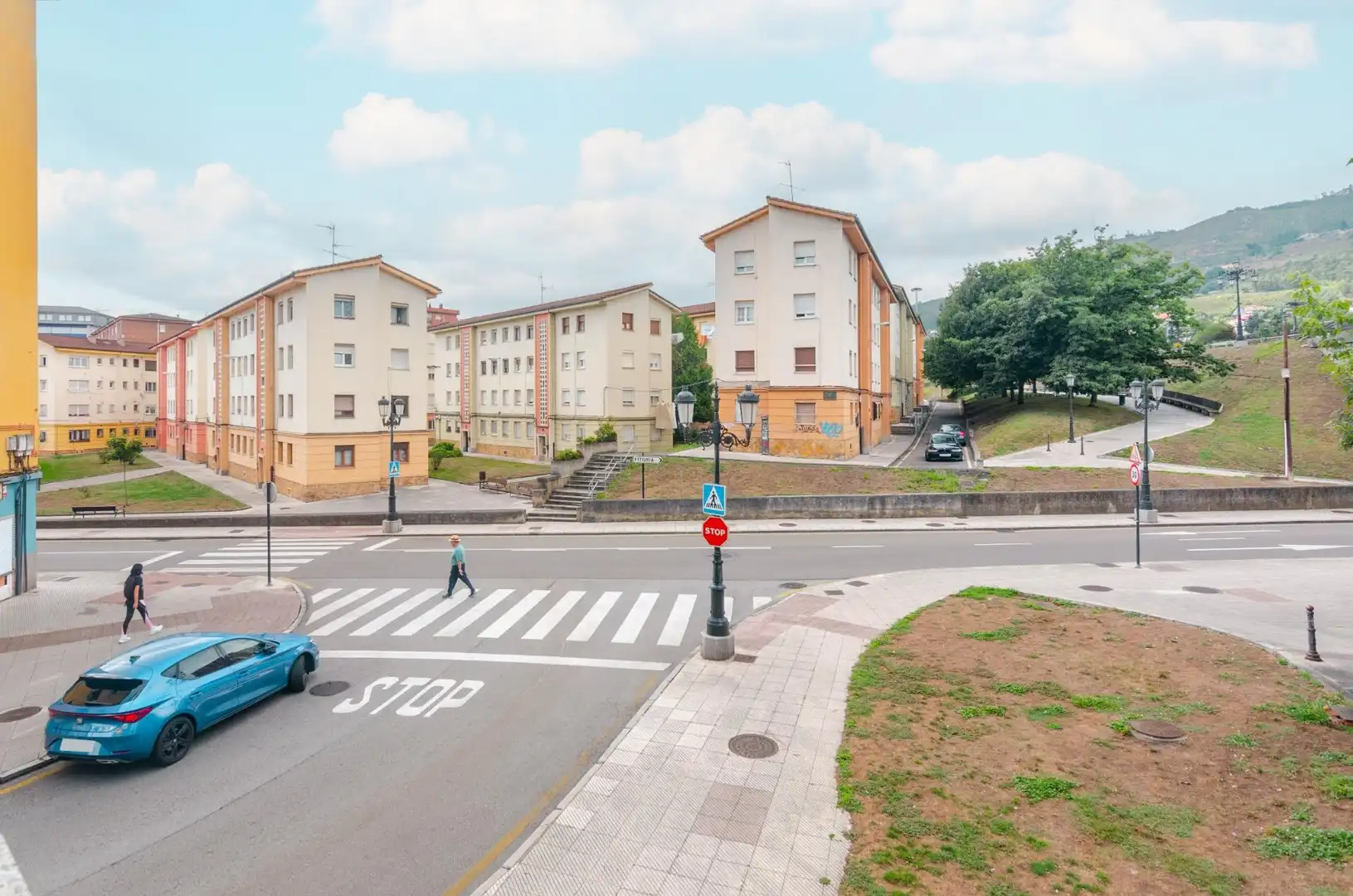 Vista exterior de Pis en venda en Oviedo 