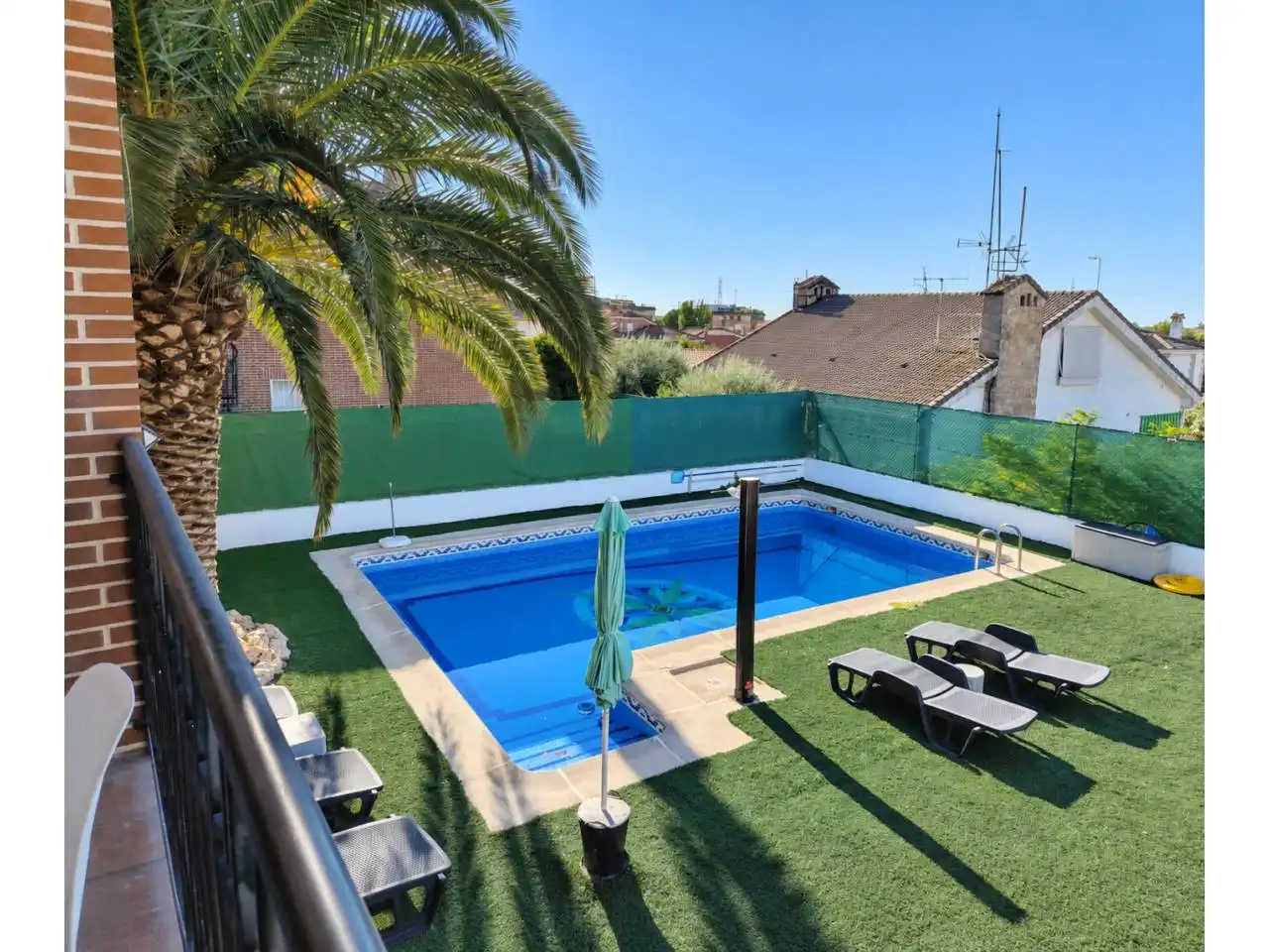 Xalet amb piscina en venda a Moraleja de Enmedio