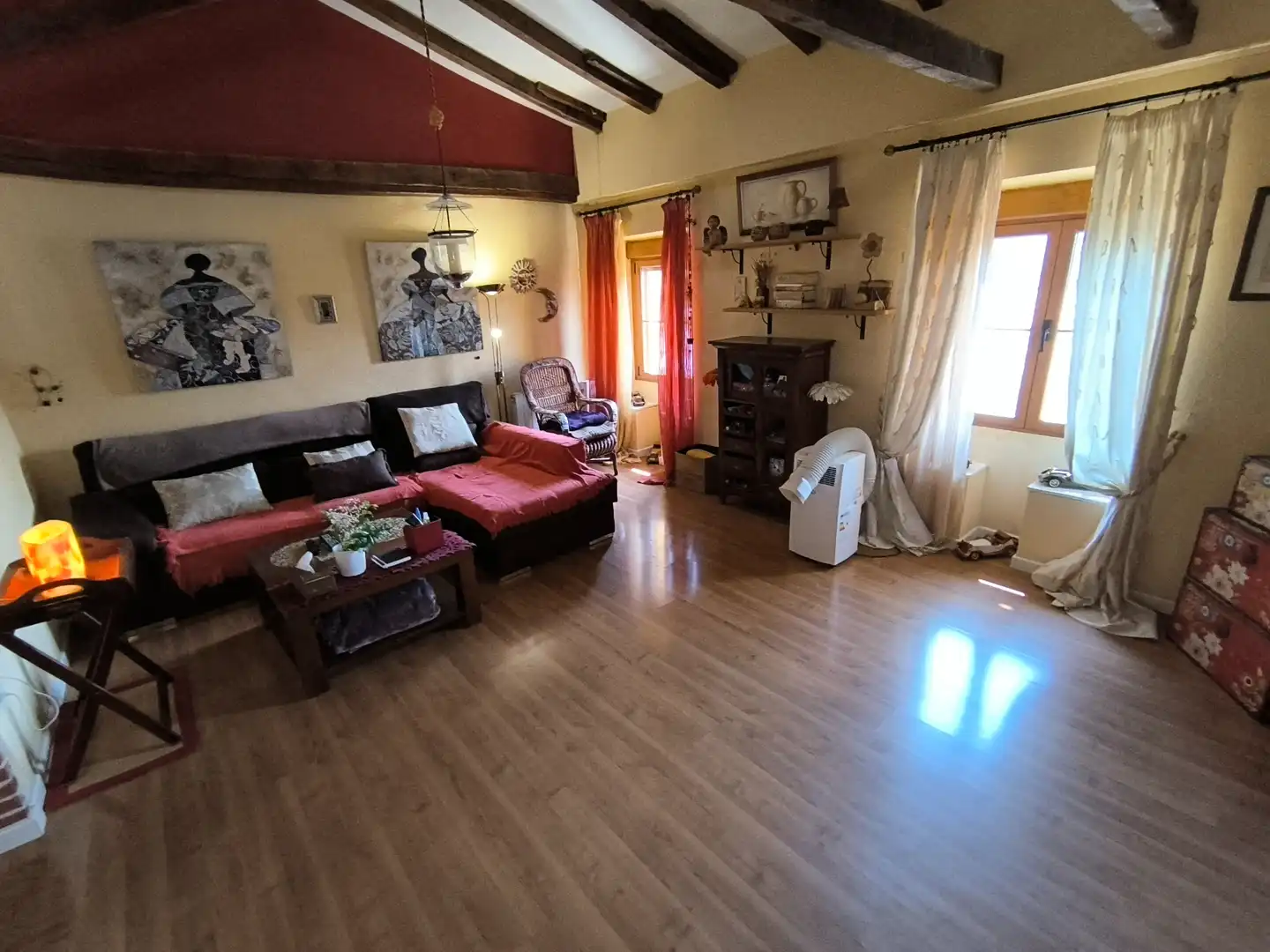 Sala de estar de Casa o chalet en venta en Valoria la Buena con Aire acondicionado, Calefacción y Terraza