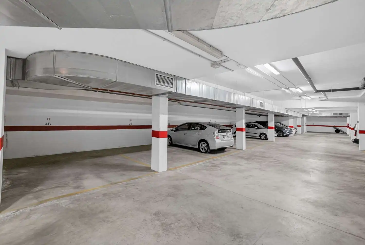 Parking de Casa adosada en venta en Orihuela con Aire acondicionado, Calefacción y Terraza