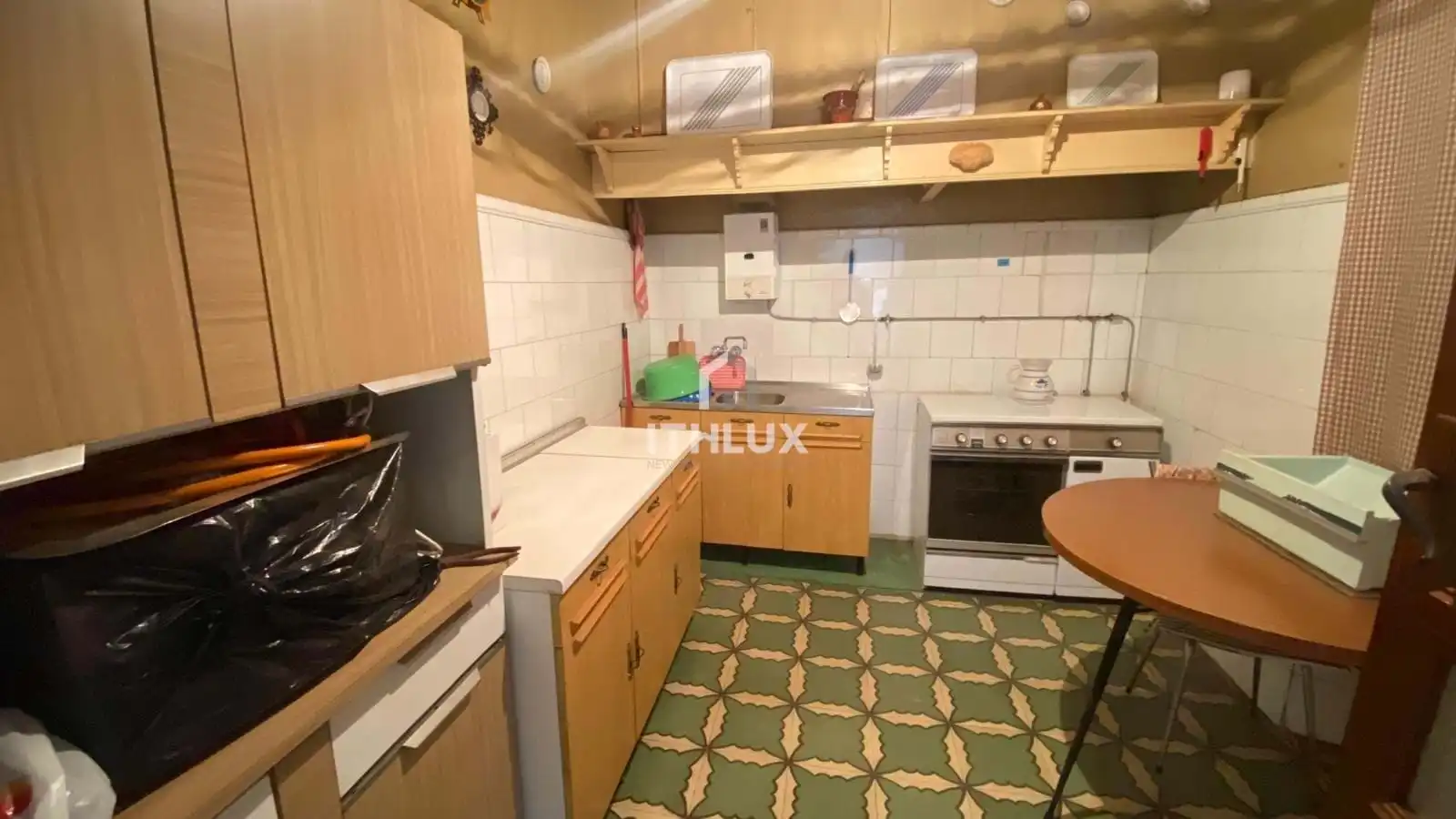 Kitchen of Detached homes for sale in Benquerencia de la Serena  with Air Conditioner, Terrace and Storage room