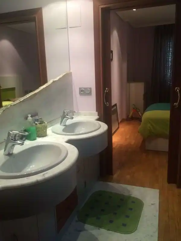 Bany de Pis en venda en Ponferrada amb Calefacció