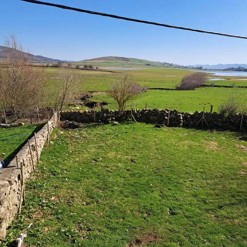 Casa adosada en venta en Campoo de Yuso