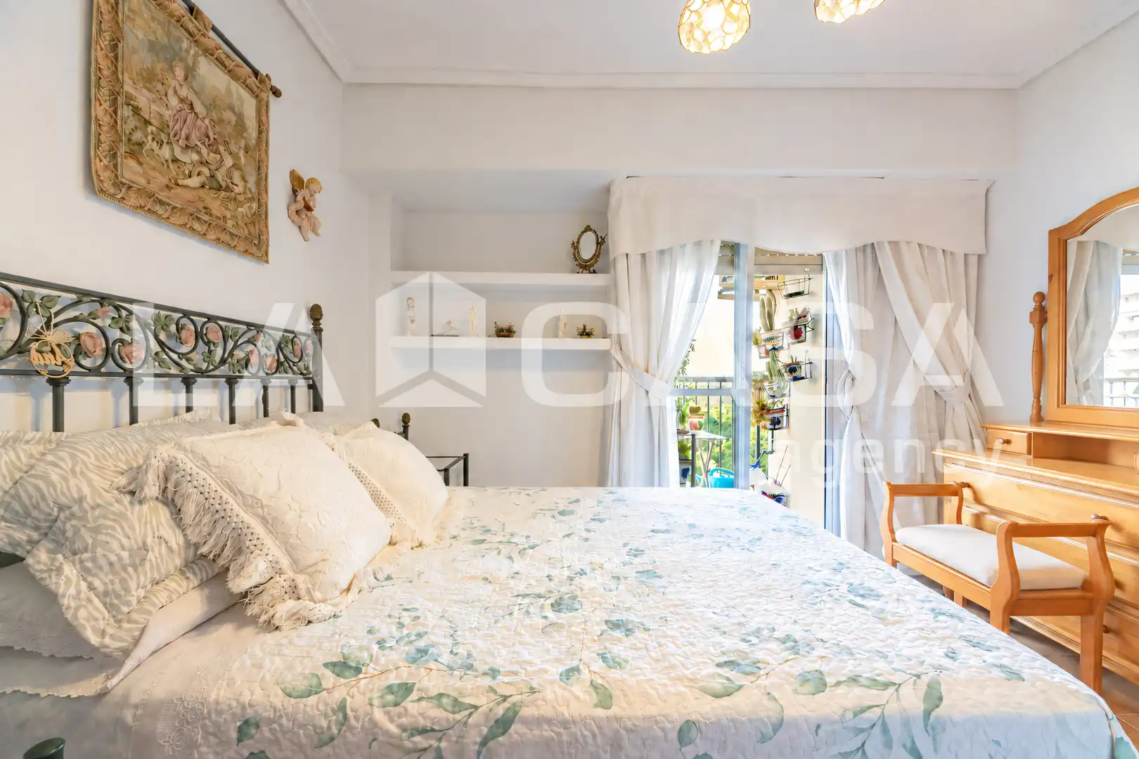Bedroom of Flat for sale in Valencia  with Balcony