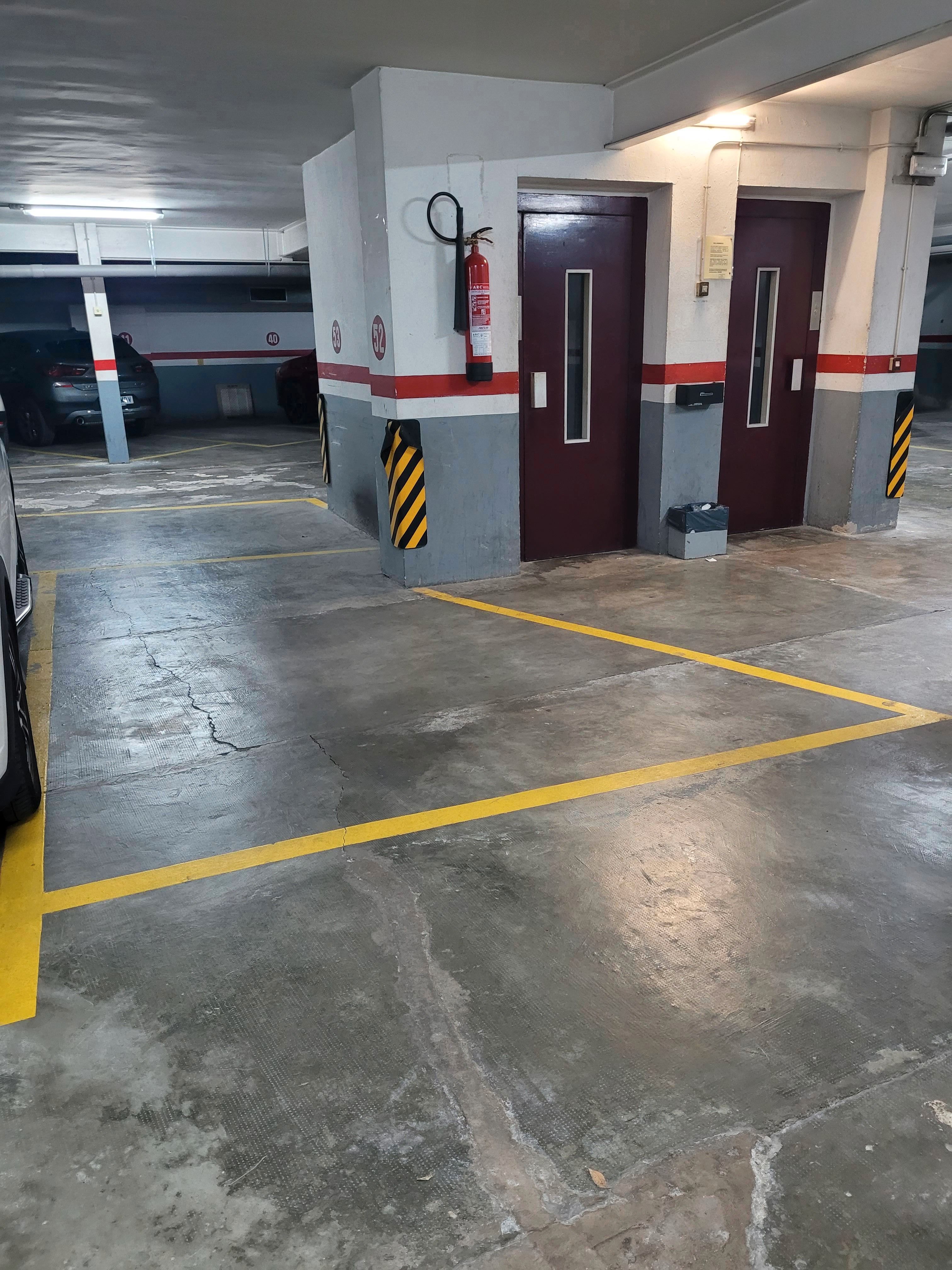 Parking of Garage for sale in Badalona