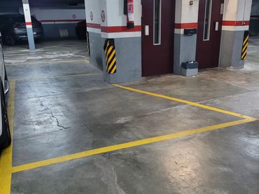 Individual with lift for sale in Carrer del Mestre Antoni Nicolau