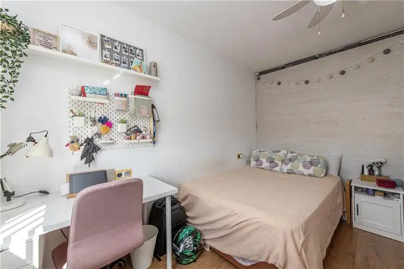 Schlafzimmer von Dachboden zum Verkauf in  Palma de Mallorca mit Klimaanlage, Terrasse und Abstellraum